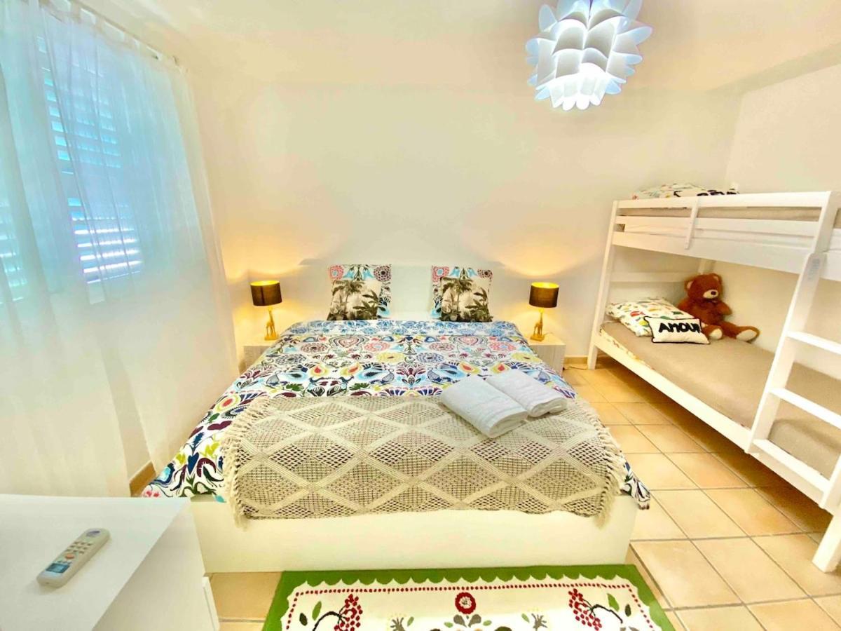 Villa Magellan, walkable Orient Bay beach, private pool Buitenkant foto